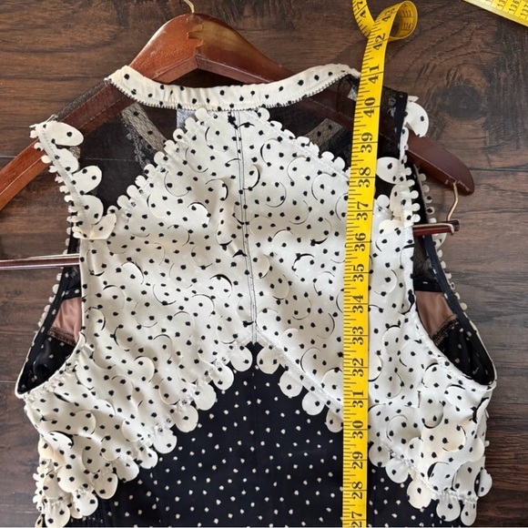 Byron Lars Lasercut Black and Cream Lace Sheath Midi Dress Kentucky Derby - Picture 11 of 13